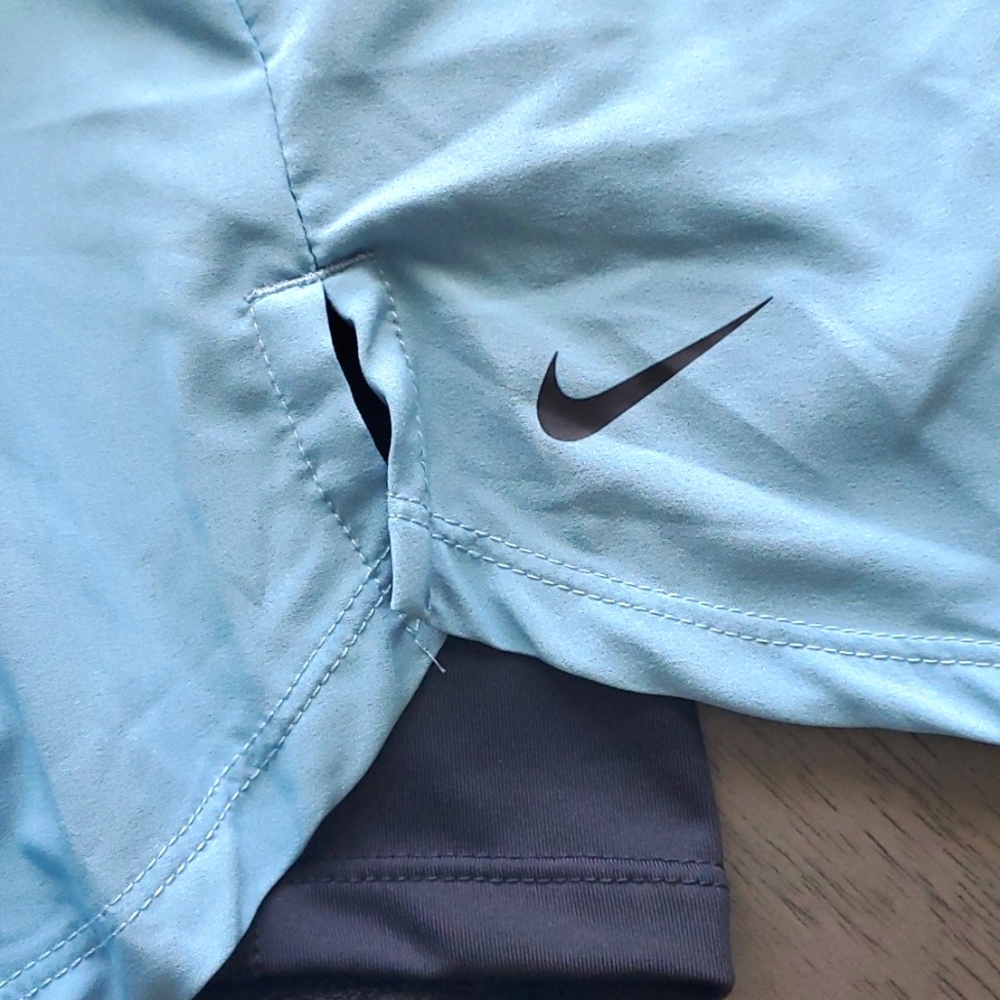 NIKE athletic shorts - Picture 6 of 8